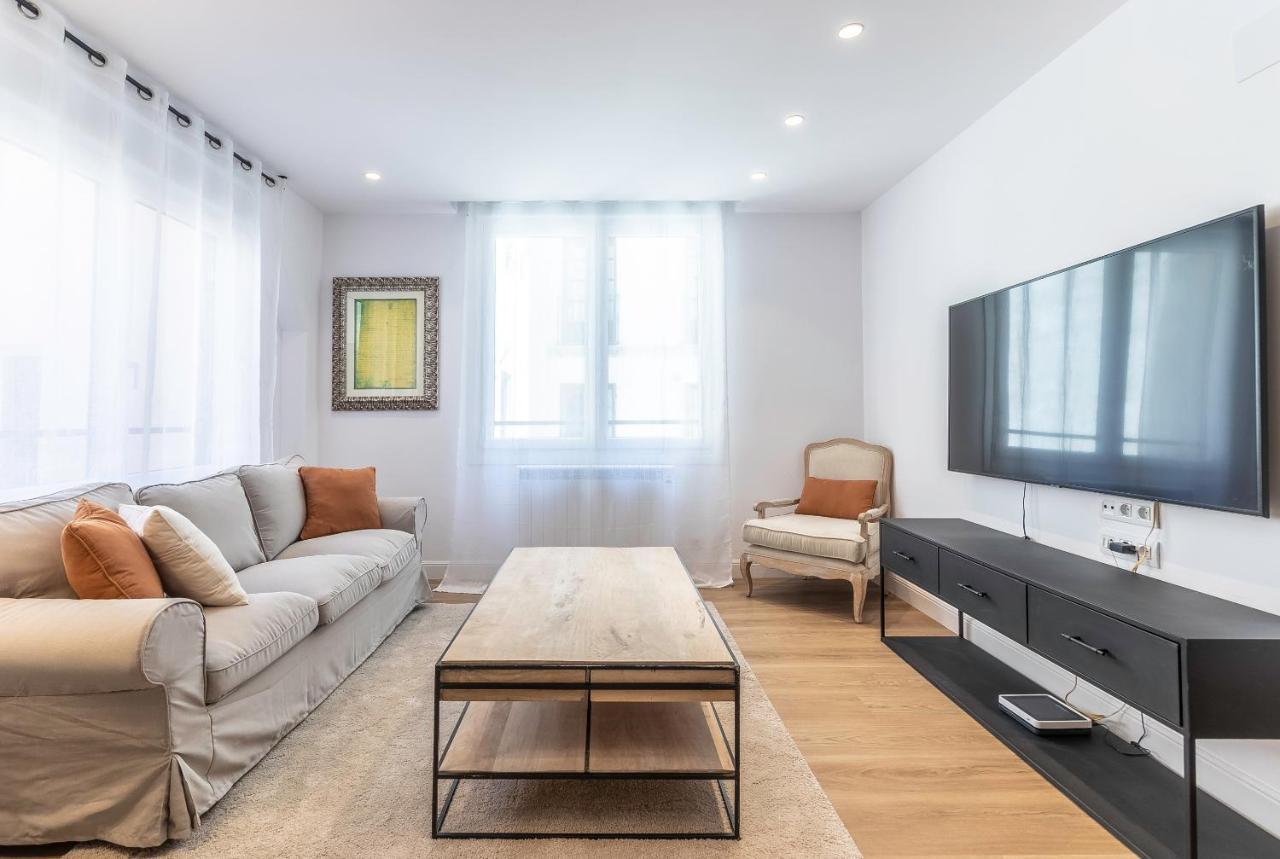 Apartamento Pintxos Y Tradicion En Casco Viejo Bilbao Exterior foto