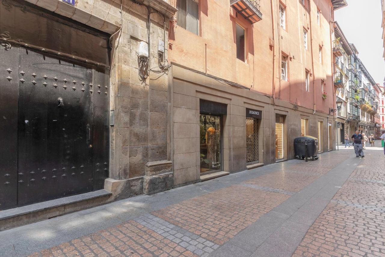 Apartamento Pintxos Y Tradicion En Casco Viejo Bilbao Exterior foto